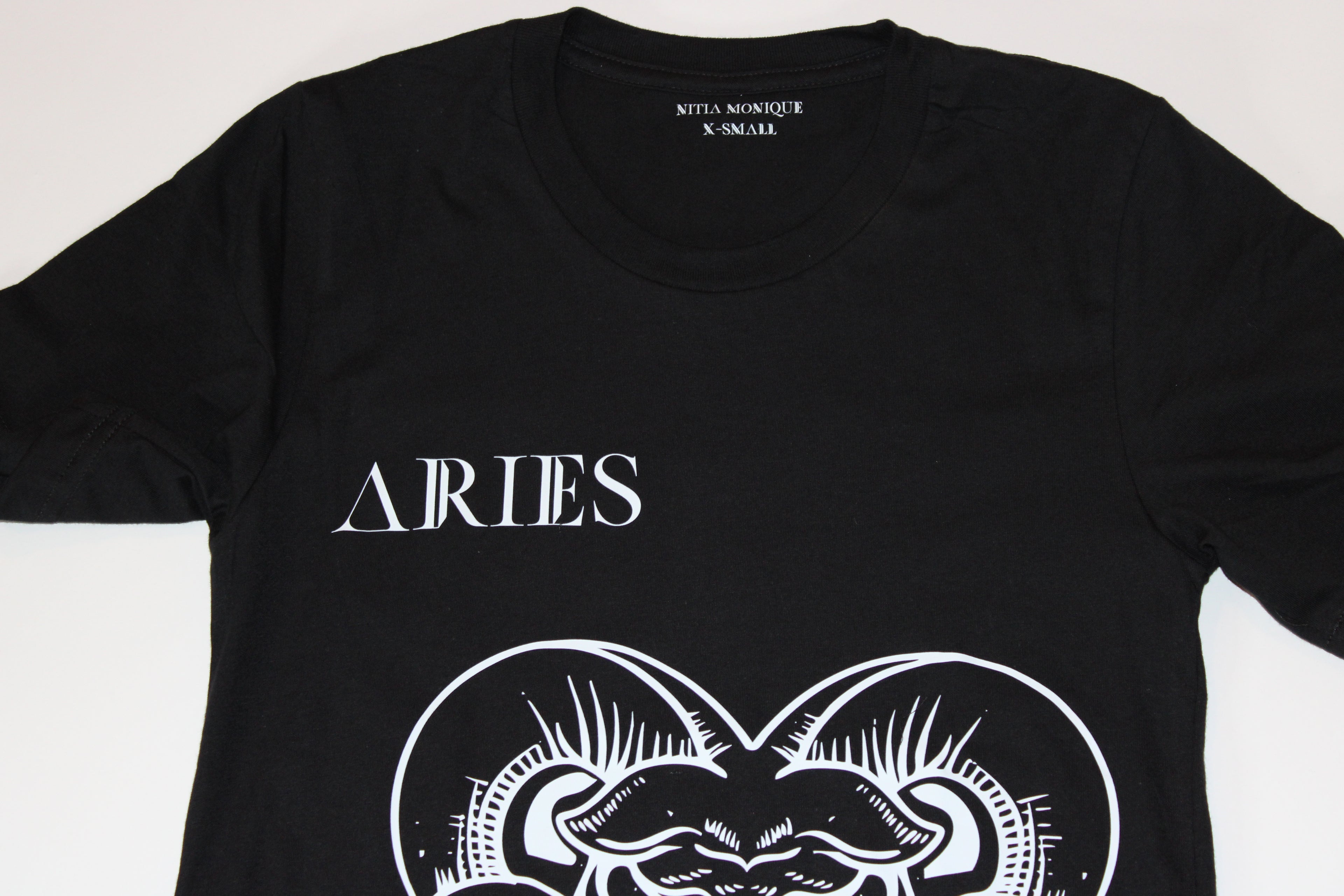 Aries – Icon – Zodiac Graphic Tee