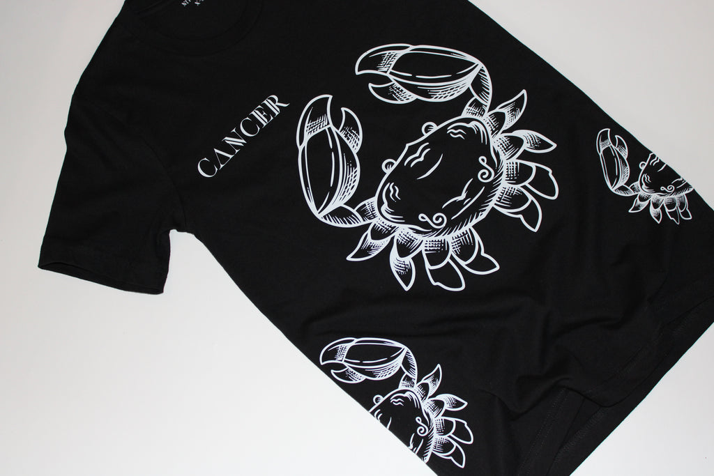 Cancer – Icon – Zodiac Graphic Tee