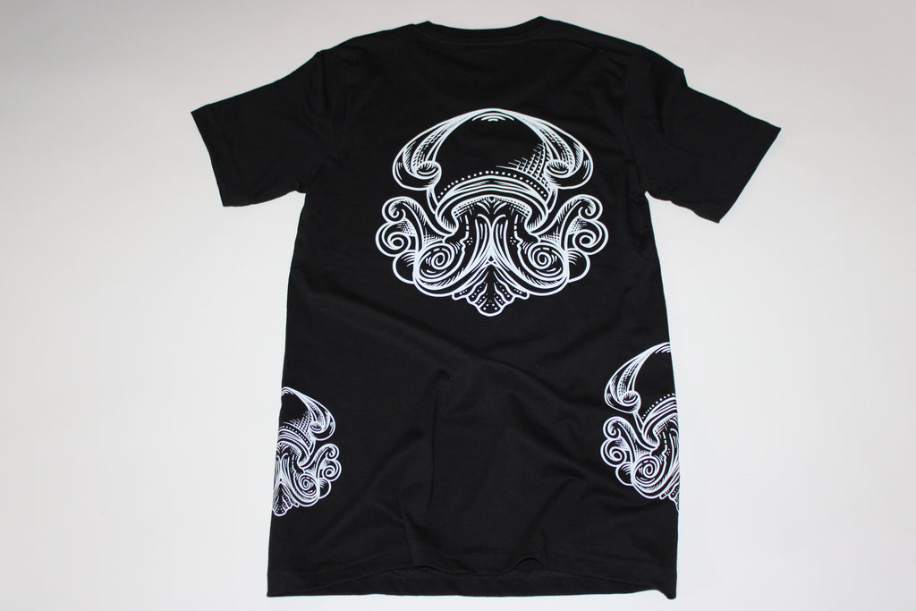 Aquarius – Icon – Zodiac Graphic Tee