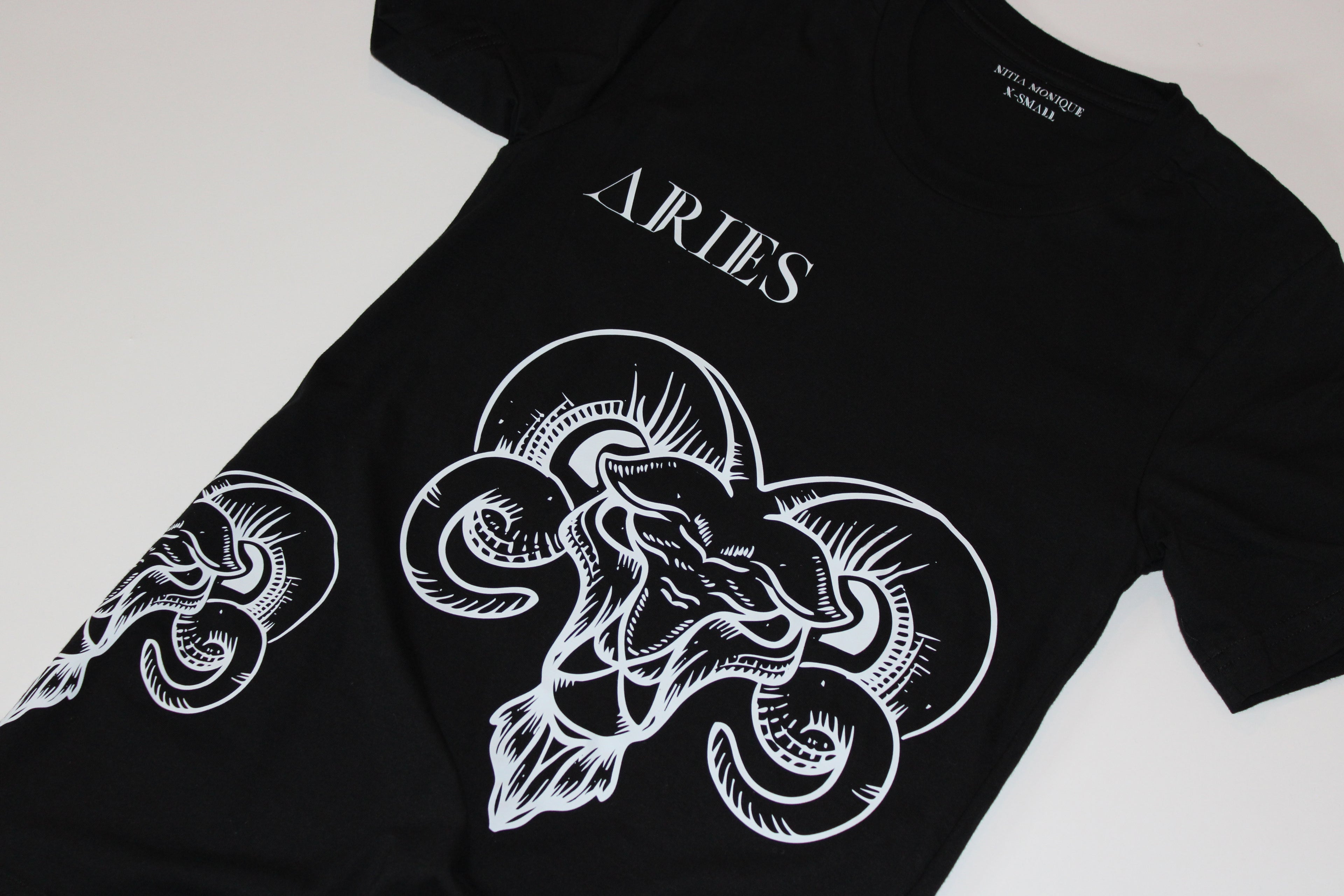 Aries – Icon – Zodiac Graphic Tee