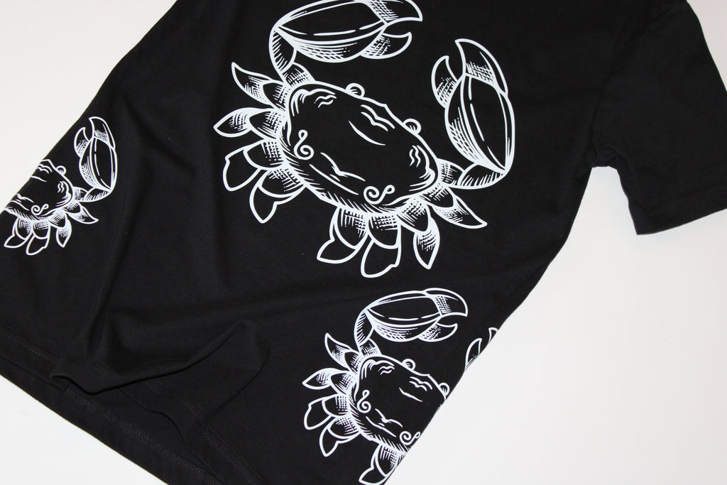 Cancer – Icon – Zodiac Graphic Tee